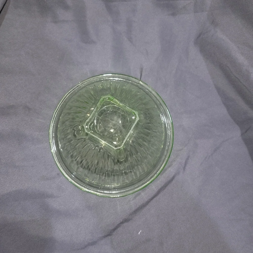 Vtg Green Vaseline Uranium Glass Turned Rim Ribbed 6 in Mixing Bowl Nesting
